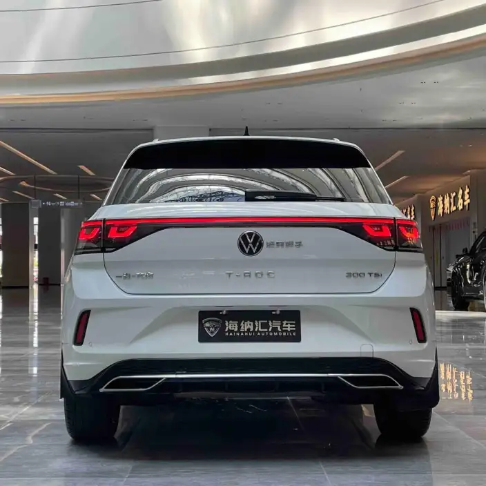 Volkswagen T-Roc 2023 Model 300TSI DSG Chenguang Edition – фото 5