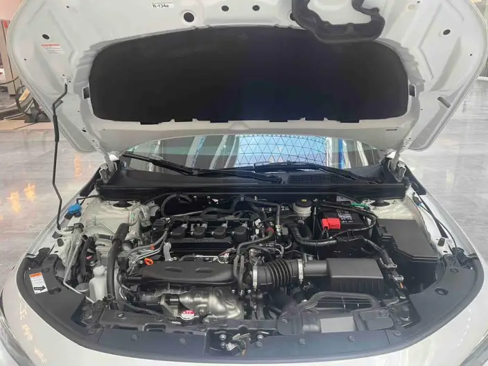 Model Ge 2023 Model 240TURBO CVT Deluxe Edition – фото 6