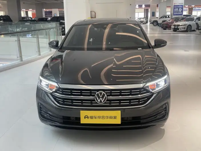 Volkswagen Sagitar 2025 Model 300TSI DSG Beyond Edition – фото 2