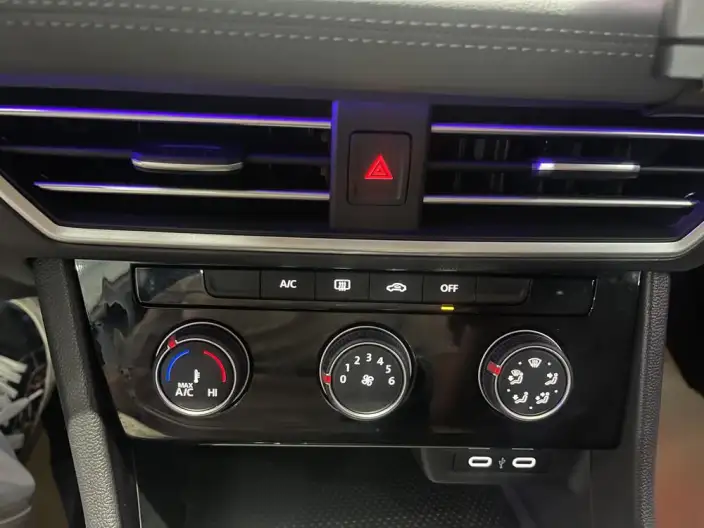 Volkswagen Sagitar 2025 Model 300TSI DSG Beyond Edition – фото 6