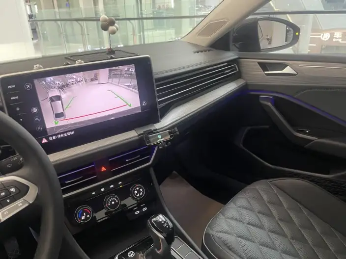 Volkswagen Sagitar 2025 Model 300TSI DSG Beyond Edition – фото 7