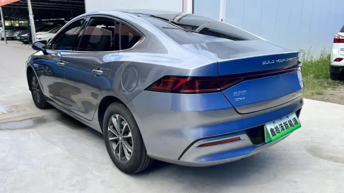 BYD Qin PLUS DM 2021 Model DM-i 55KM Noble Model – фото 4
