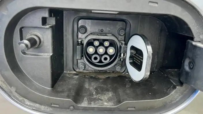 BYD Qin PLUS DM 2021 Model DM-i 55KM Noble Model – фото 9