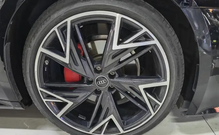 Audi A7 L 2024 Model 45 TFSI quattro S-line Black Samurai Edition – фото 6
