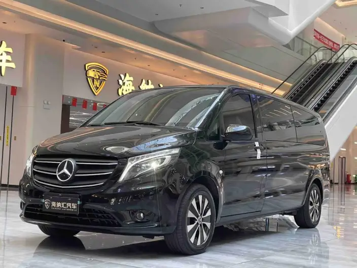 Viano 2021 Model 2.0T Elite Edition 7 seat – фото 1