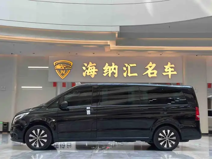 Viano 2021 Model 2.0T Elite Edition 7 seat – фото 3