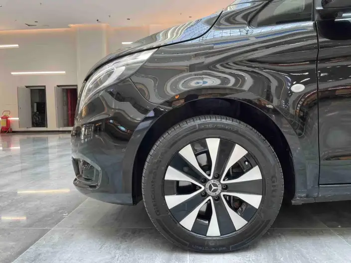 Viano 2021 Model 2.0T Elite Edition 7 seat – фото 7