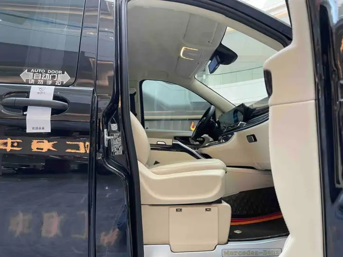 Viano 2021 Model 2.0T Elite Edition 7 seat – фото 9