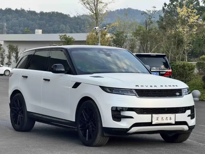 Range Rover Sport 2023 Model 3.0 L6 S