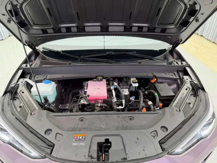 Geely Galaxy E5 2026 Model 610km Tiggo + Edition – фото 7