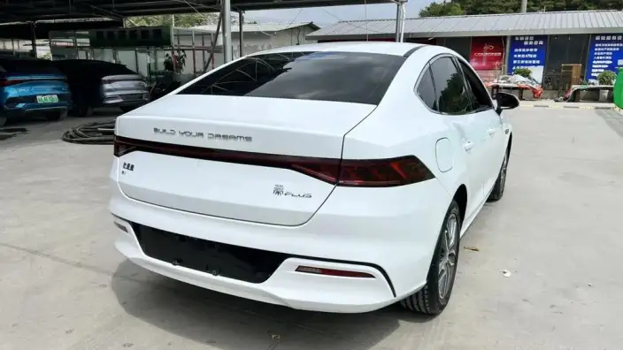 Qin Plus EV 2023 Model Champion Edition 420KM Leading Model – фото 7