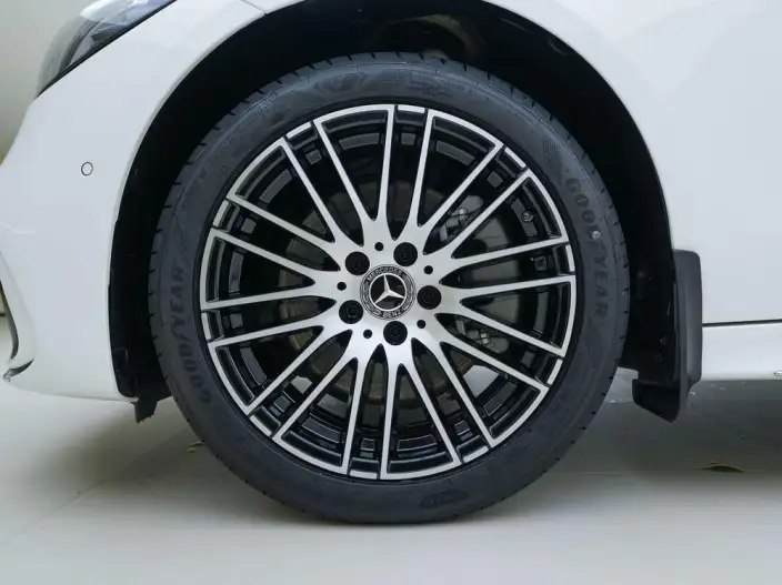 Mercedes-Benz C-Class 2024 Model Facelift II C 260 L Sports Edition – фото 8