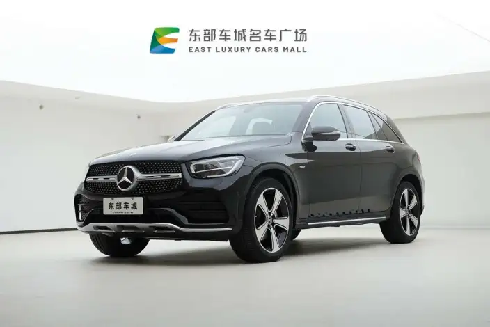 Mercedes-Benz GLC 2022 Model Facelift GLC 300 L 4MATIC Dynamic Model Collector Edition – фото 1