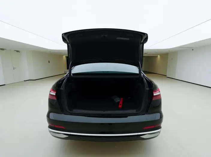 Audi A6L 2023 Model Facelift 40 TFSI Luxury Dynamic Model – фото 5