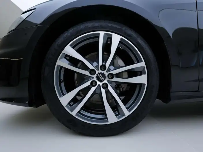 Audi A6L 2023 Model Facelift 40 TFSI Luxury Dynamic Model – фото 9