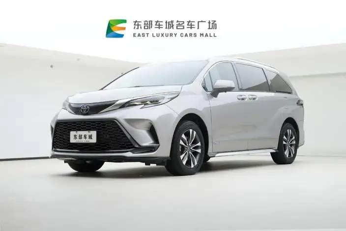 Granvia 2023 Model Intelligent Hybrid 2.5L Deluxe Edition – фото 1