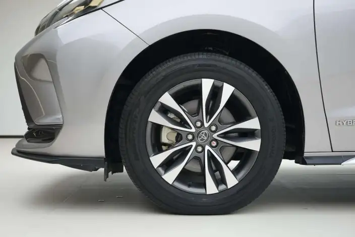 Granvia 2023 Model Intelligent Hybrid 2.5L Deluxe Edition – фото 7
