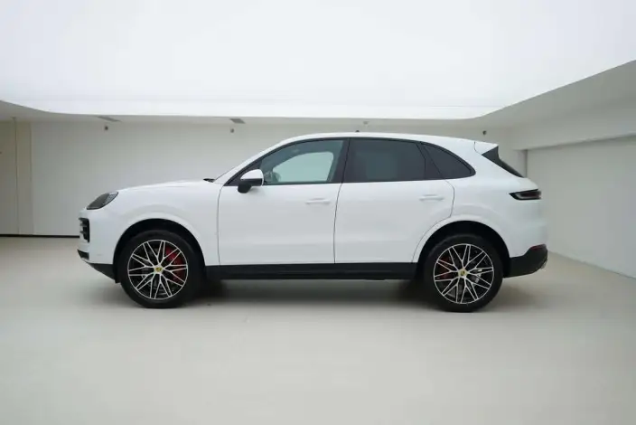 Cayenne 2024 Model Cayenne 3.0T