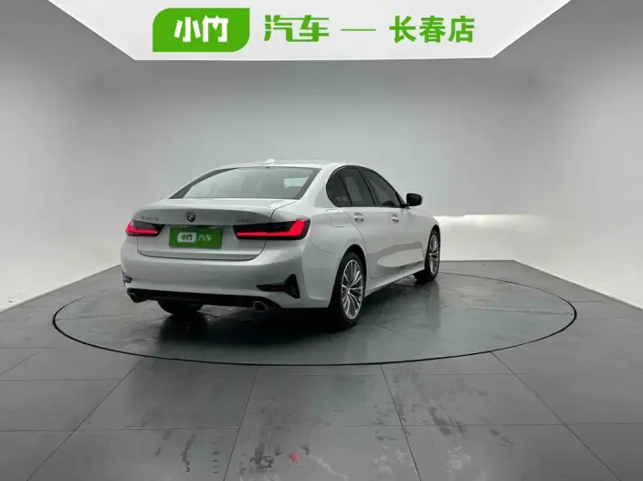 BMW 3 Series 2022 Model 320i Sports Set – фото 5