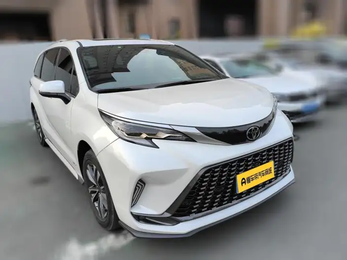 Granvia 2024 Model Intelligent Hybrid 2.5L 4WD Noble PLUS Edition – фото 3