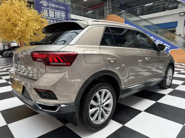 Volkswagen T-Roc 2022 Model 280TSI DSG 2WD Elite PLUS – фото 7