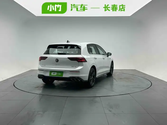 Volkswagen Golf 2023 Model 280TSI DSG R-Line Lite – фото 5