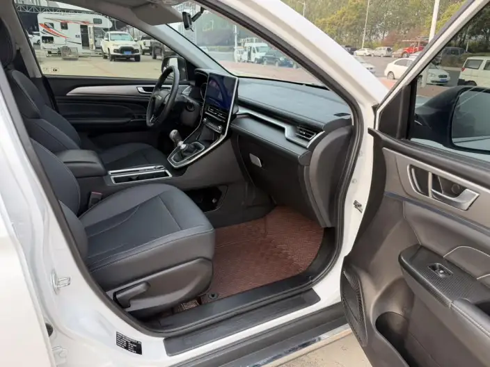 Haval M6 2021 Model PLUS 1.5T Manual Elite Smart Connect Model – фото 8