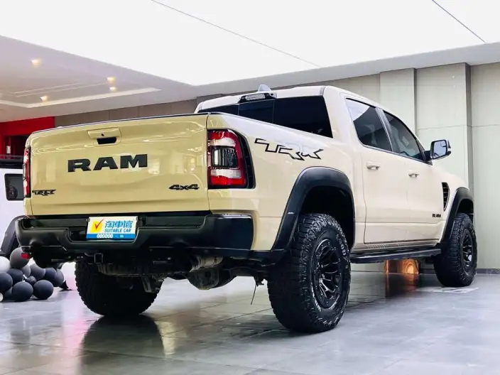 RAM Trucks 2022 Model 6.2T Automatic 4WD 5 seat Parallel Imported – фото 5