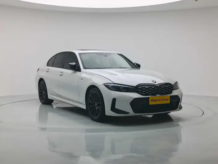 BMW 3 Series 2023 Model 330i M Sports Night Set – фото 3
