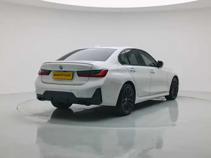 BMW 3 Series 2023 Model 330i M Sports Night Set – фото 7