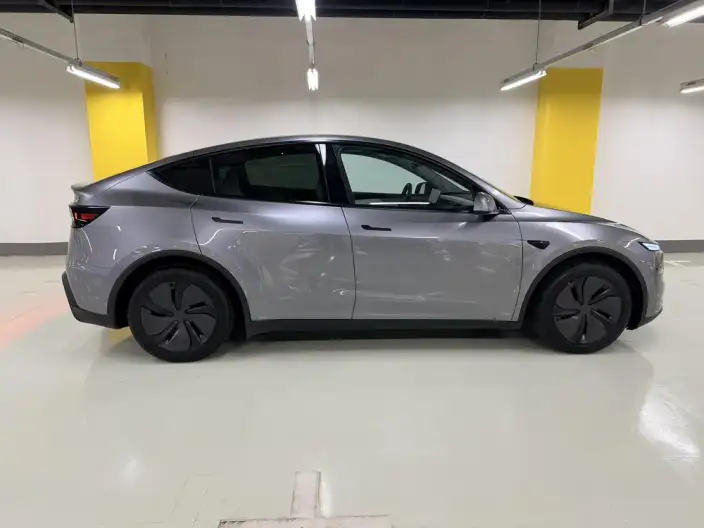 Model Y 2025 Model Rear-wheel drive version – фото 8
