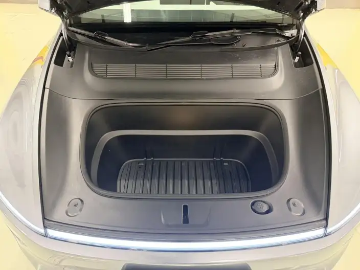 Model Y 2025 Model Rear-wheel drive version – фото 10