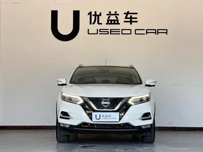 Nissan Qashqai 2022 Model 2.0L XV Prem. Deluxe Edition