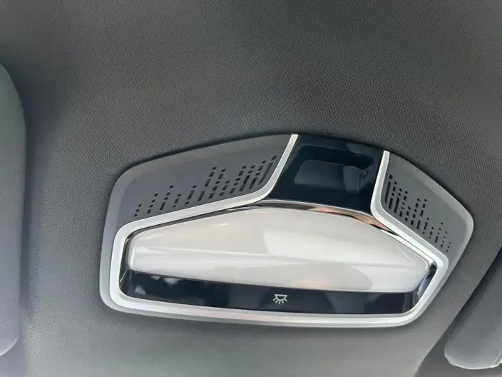 Geely Boyue 2023 Model Geely Boyue COOL 1.5T Smart Connect Model – фото 7