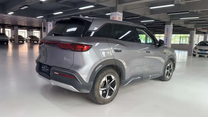 Yuan UP 2024 Model 401KM Leading Model – фото 6