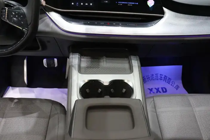 Hongqi Tiangong 08 2025 Model 520 Max Rear Drive Edition – фото 10