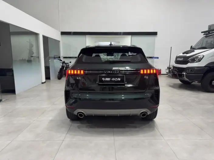 Lynk & Co 06 2023 Model Remix 1.5T Hero – фото 5