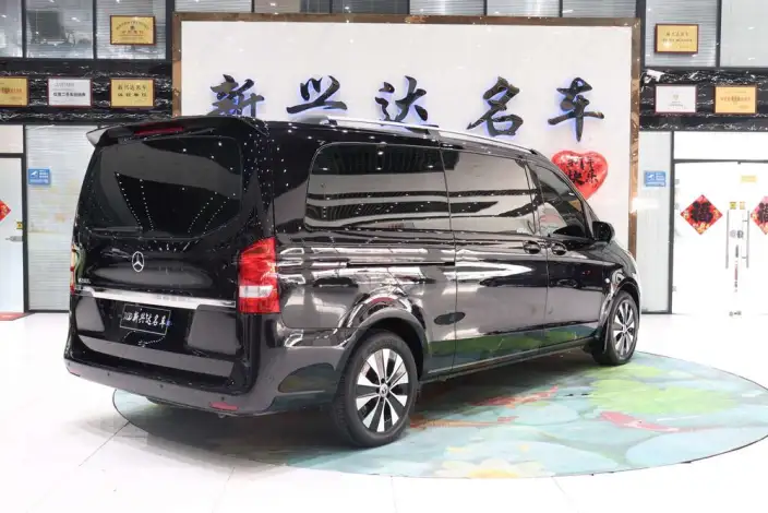 Viano 2023 Model 2.0T Business Edition 7 seat – фото 5