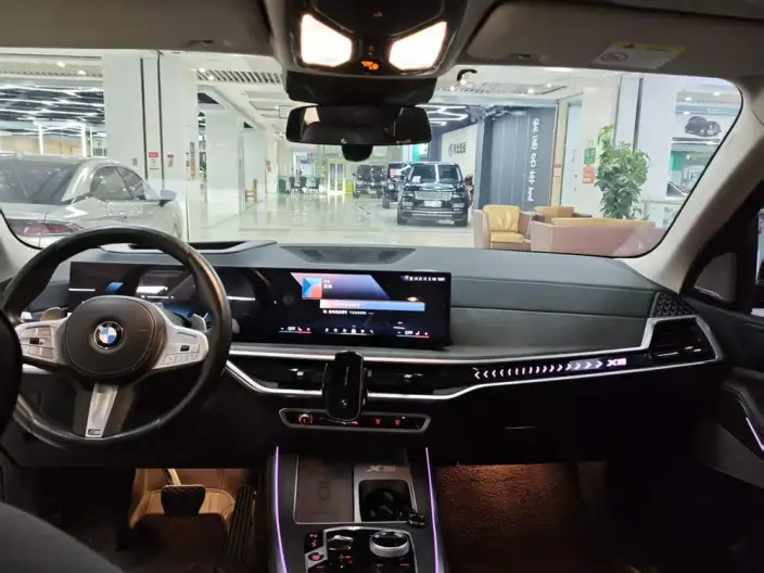 BMW X5 2023 Model xDrive30Li Exclusive Model M Sports Night Set – фото 6