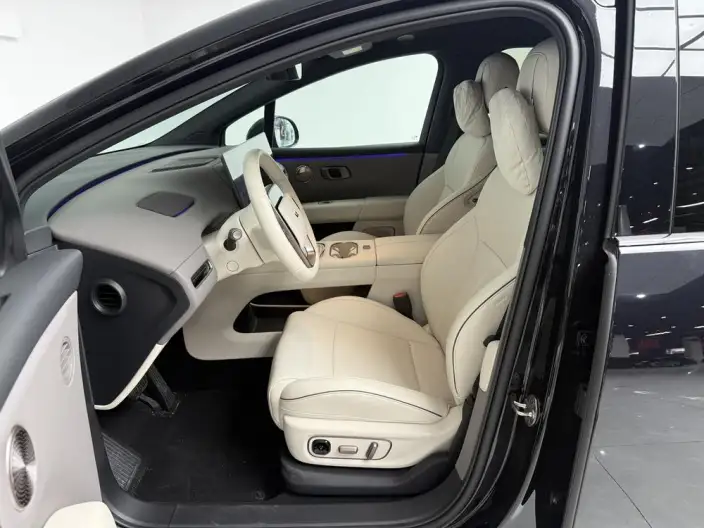 Li Auto i6 2025 Model 2WD Standard Edition – фото 8