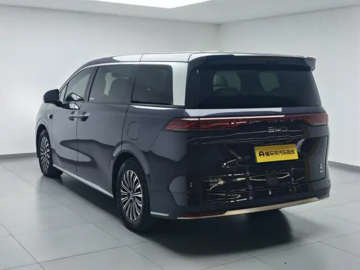 Xia 2026 Model DM-i 218KM Excellence Model – фото 5