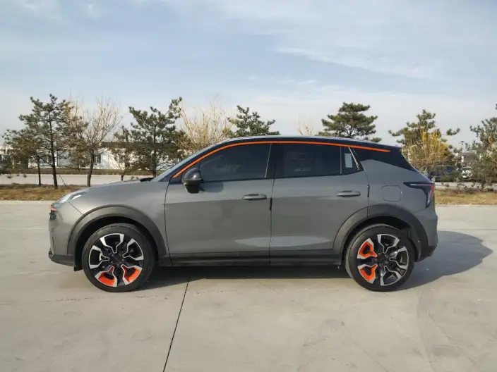 Lynk & Co 06 2020 Model 1.5T Shine Halo