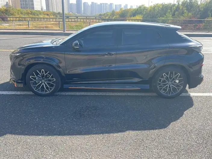 Changan UNI-T 2022 Model 1.5T Sports Edition Noble Model
