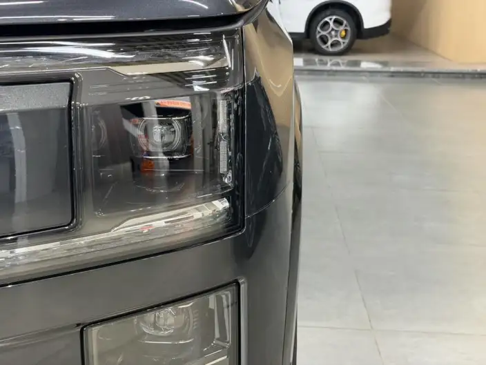 ZEEKR 9X 2025 Model Ultra Edition 55kWh VI seat – фото 8