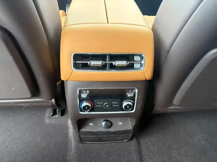 Tank 500 Hi4-T 2026 Model Hi4-T Smart Edition