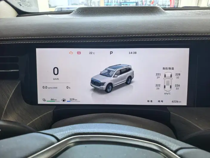 Tank 500 Hi4-T 2026 Model Hi4-T Smart Edition – фото 7