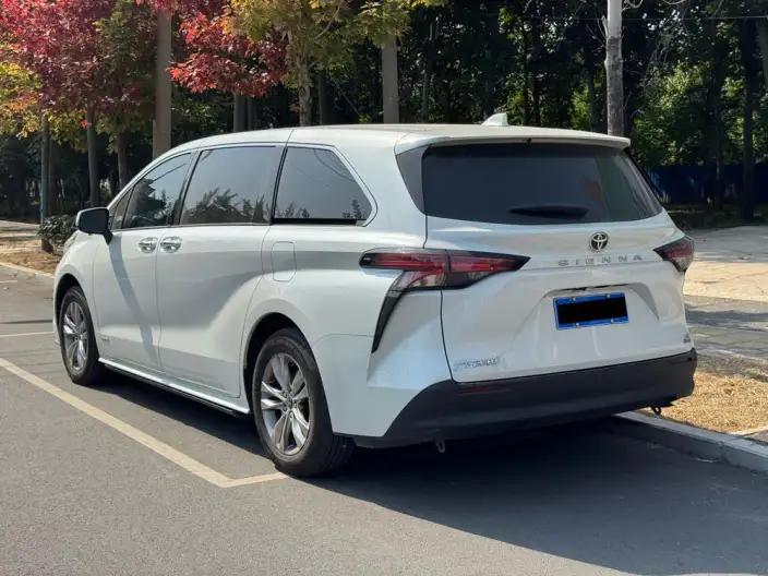 Toyota Sienna 2024 Model Hybrid 2.5L Comfort Edition