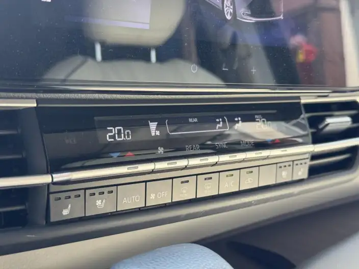 Toyota Sienna 2024 Model Hybrid 2.5L Comfort Edition – фото 7