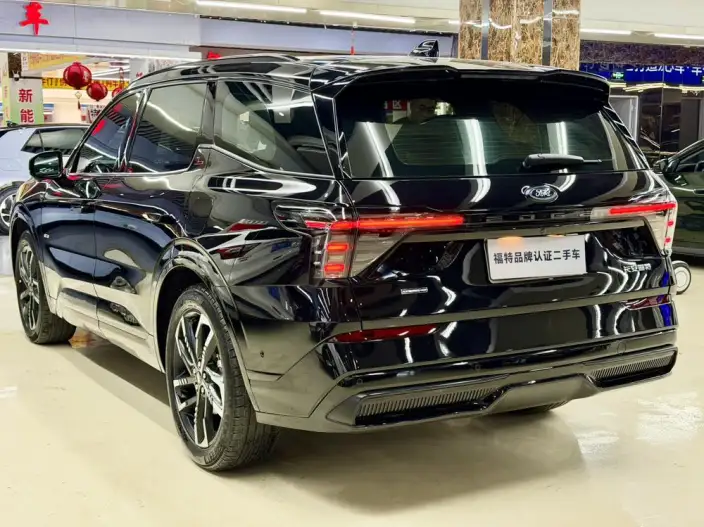 Ford Edge 2023 Model Ford Edge L 2.0T EcoBoost E Hybrid 4WD VII seat ST-Line