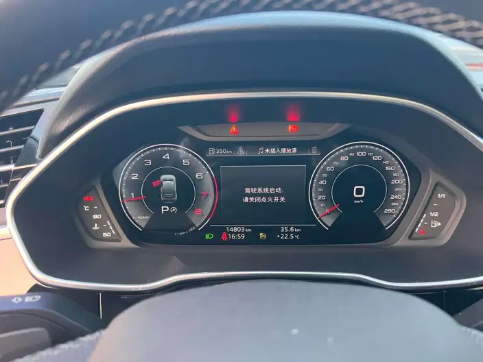 AUDI Q3 Sportback 2022 Model 40 TFSI Fashion Model – фото 8